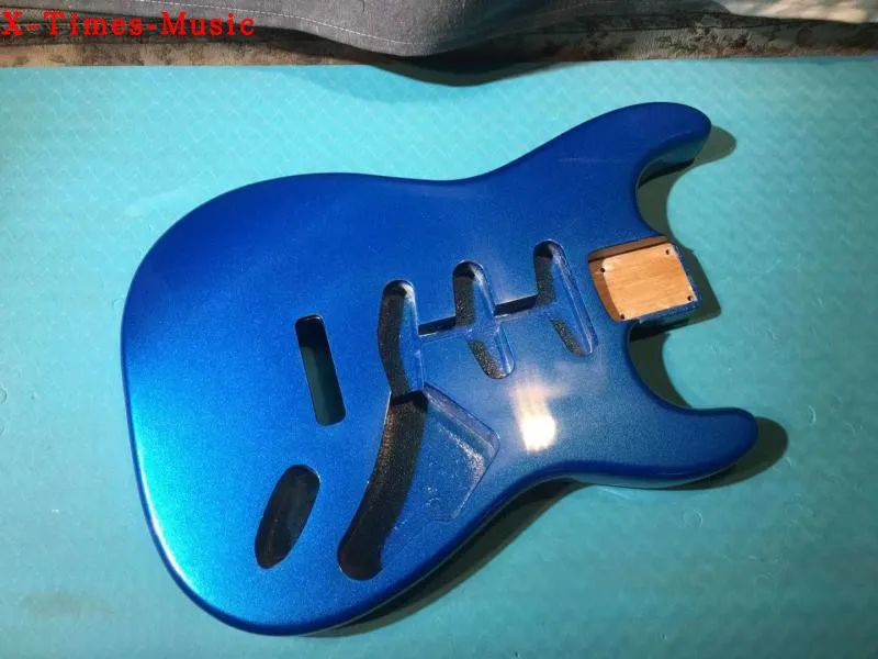 

Electric Guitar Alder Pair Body, Metallic Blue, Nitro Lacquered St Meifen Warmoth