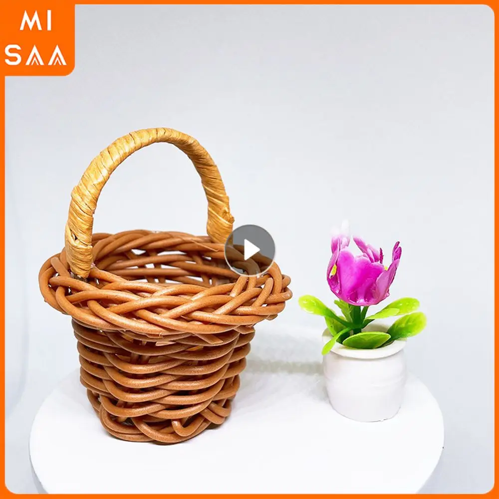 Scene Ornaments Small Mini Handbasket Handheld Baskets Hand Basket Woven Delicate Props Flower Basket Lightweight