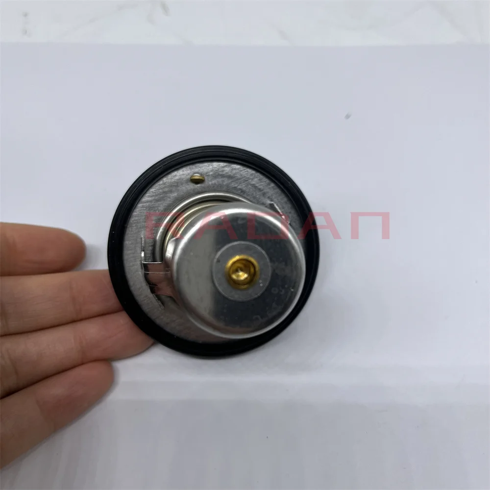 Original Quality   Thermostat for Geely GC5 515 GC6 EC7 FC JLB-4G15 Engine view 2