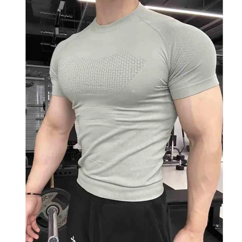 Men Summer Professional Fitness Seamless Short Sleeve Running Training Tight Outdoor Quick Dry T-shirt