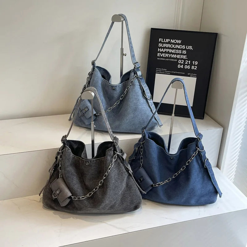 

Spring 2025 New Retro Large Capacity Denim Tote Bag Fashion Ladies Commuter Polyester Lined Motorcycle Style One-Shoulder Bag