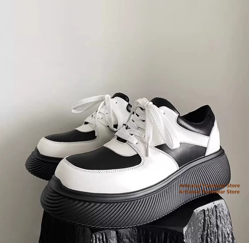 

Black and White Thick Soled Board Shoes for Men Lightweight and Height Increasing 6Cm Derby Shoes Trendy Luxury Men's Shoes