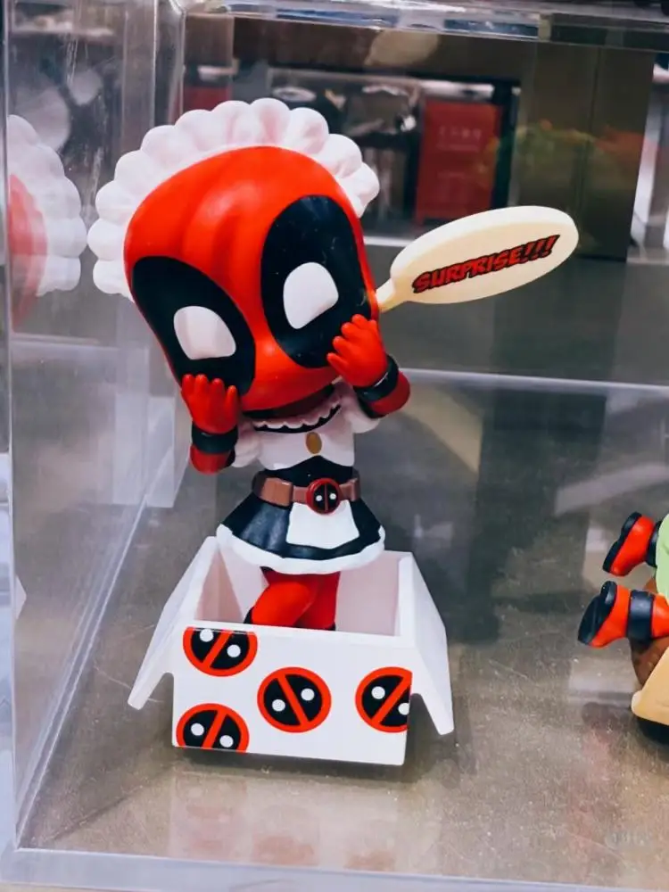 

Original Popmart Marvel Deadpool Series Handheld Blind Box Toys Trendy Fashion Gift Ornament For Boys