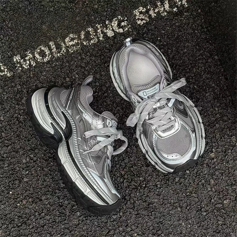 

Модные кроссовки в стиле ретро, новая повседневная обувь, увеличивающая рост, женская обувь контрастного цвета на шнуровке, легкие и прочные туфли на толстой подошве