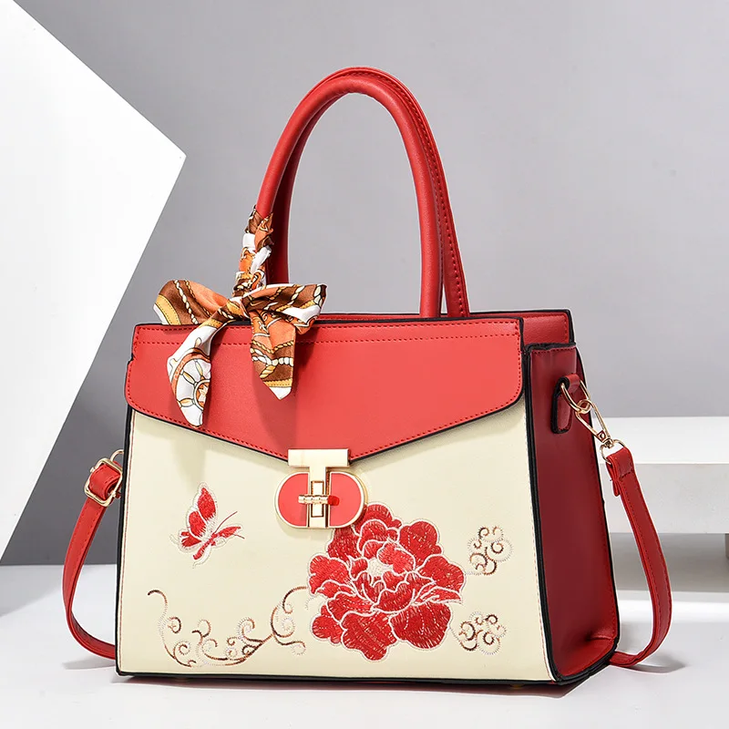 

Women's Wedding Bag Embroidery Leather Handbags for Women Tote Shoulder Bag Vintage Crossbody Bag Purse Top Handle Bag