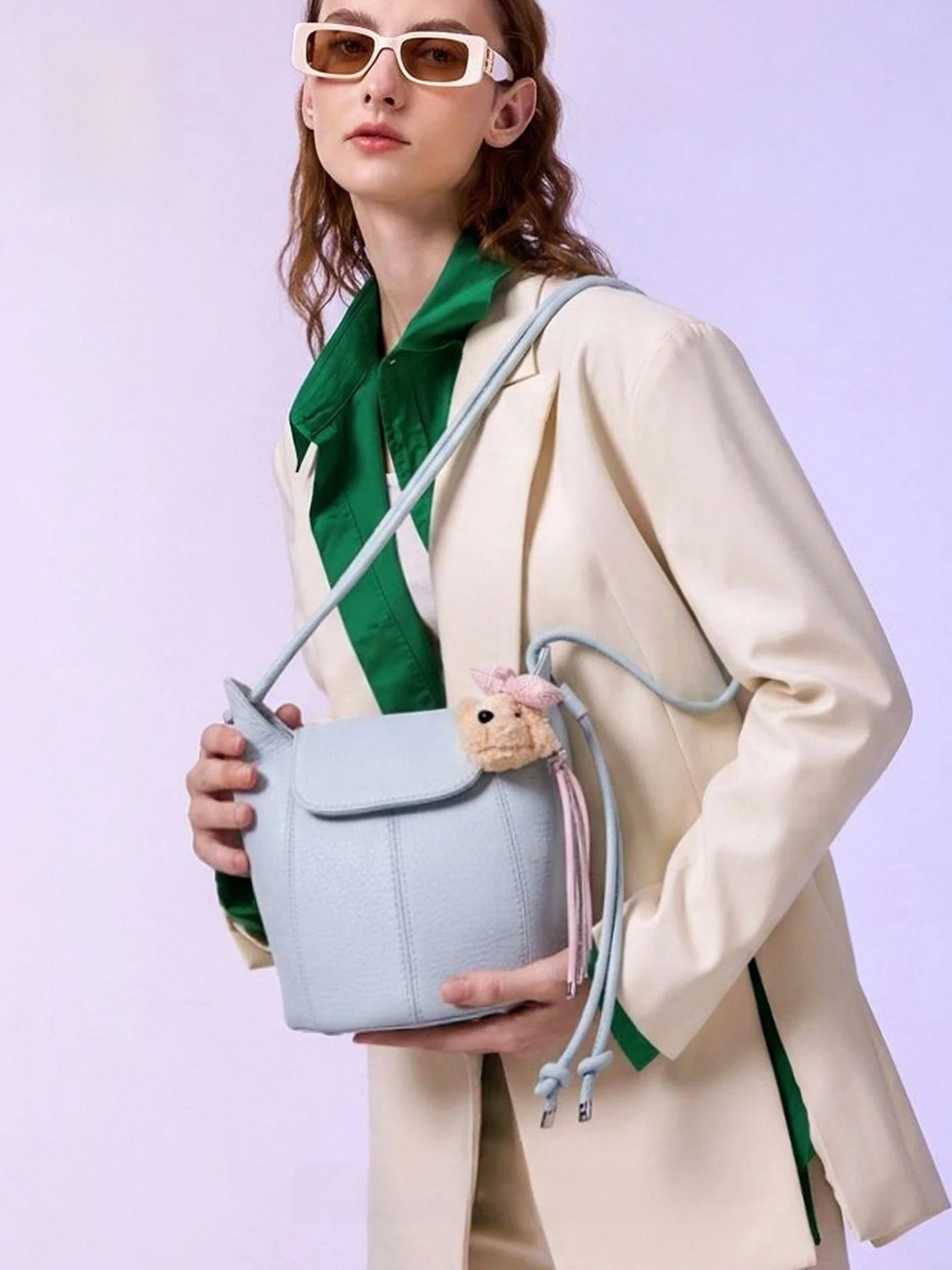 MuziKai Stylish Simple Women's Bucket Bag Fashionable Crossbody Bag for Commuting 2026 New Arrival Soft Handle Medium Hardness