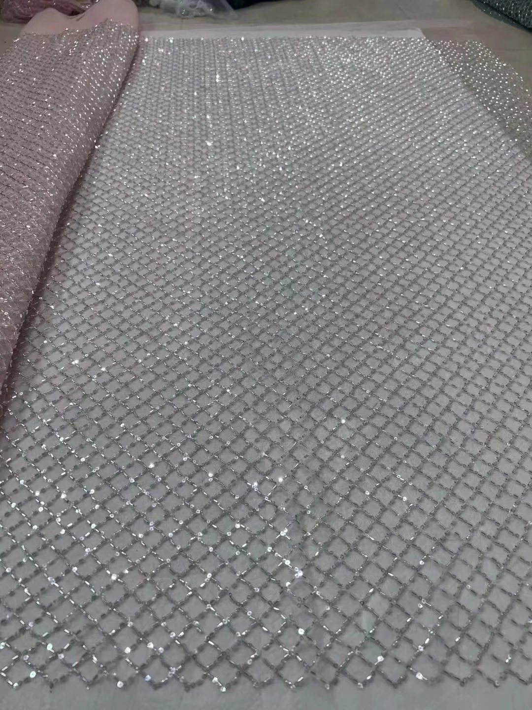 

African Pearls Beads Sequins Net Lace Nigerian Lace Fabrics 2024 High Quality French Tulle Embroidery Luxury Beaded Bridal Lace