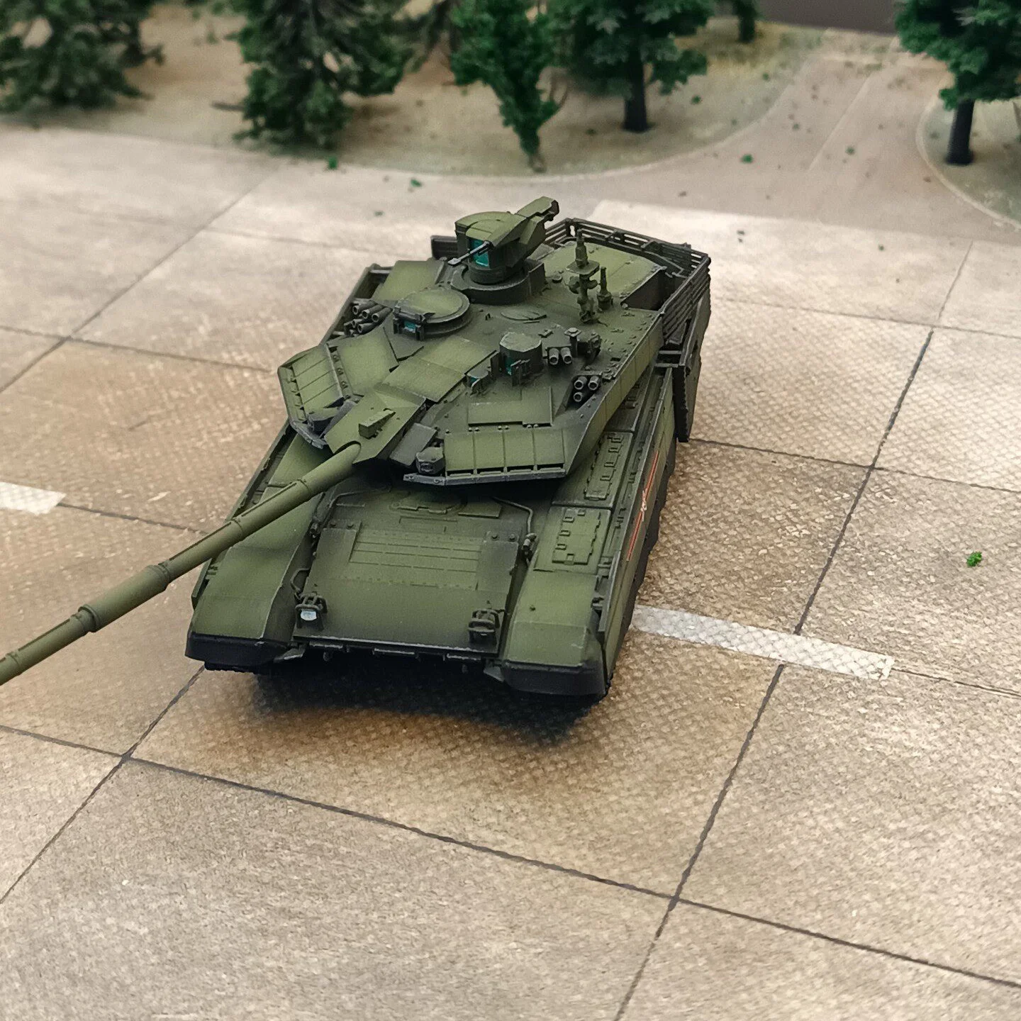 1/72 Russian T90M（Red Star） tanks , hand-painted finished model decorative ornament(Ships in 5-6 days)
