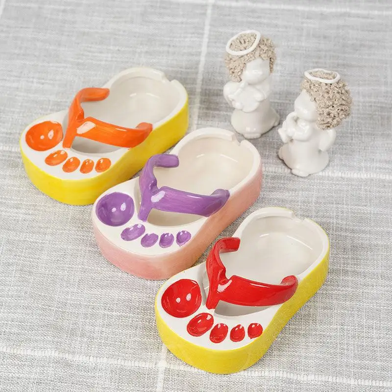 Ceramic Ashtray Creative Personality Slippers Ashtray Fashionable Household European Flip-flops Slippers Plate