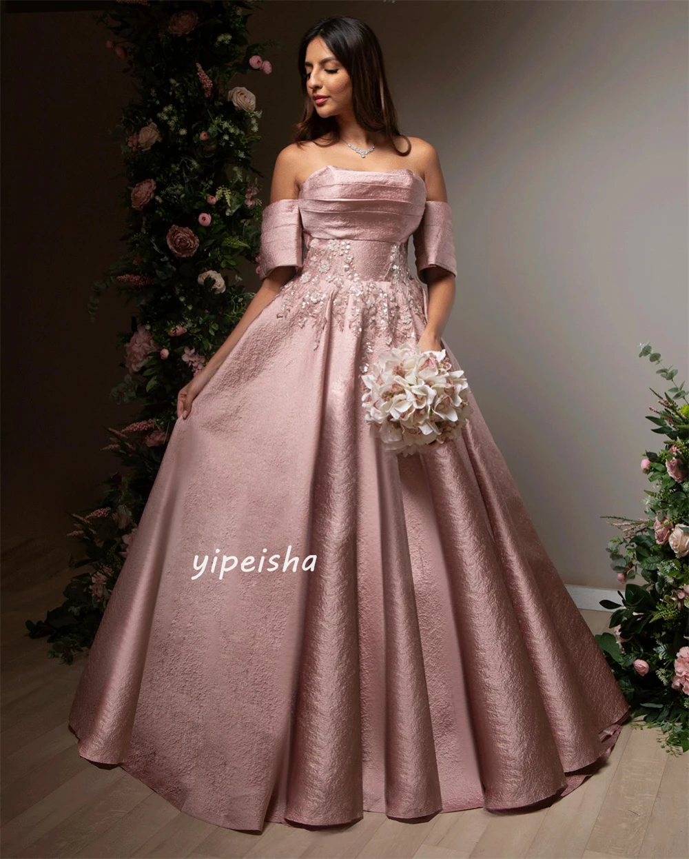 Maßgeschneidertes Abendkleid aus Satin mit Pailletten, Party, A-Linie, schulterfrei, maßgeschneidertes Anlasskleid, lange Kleider, sexy, lässig