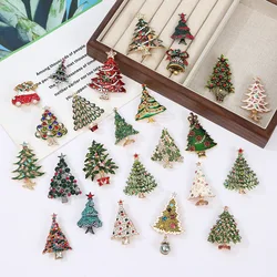 Christmas Festival Rhinestone Star Christmas Tree Brooches Classic Corsage Pins Banquet Party Backpack Gifts Jewelry Accessories