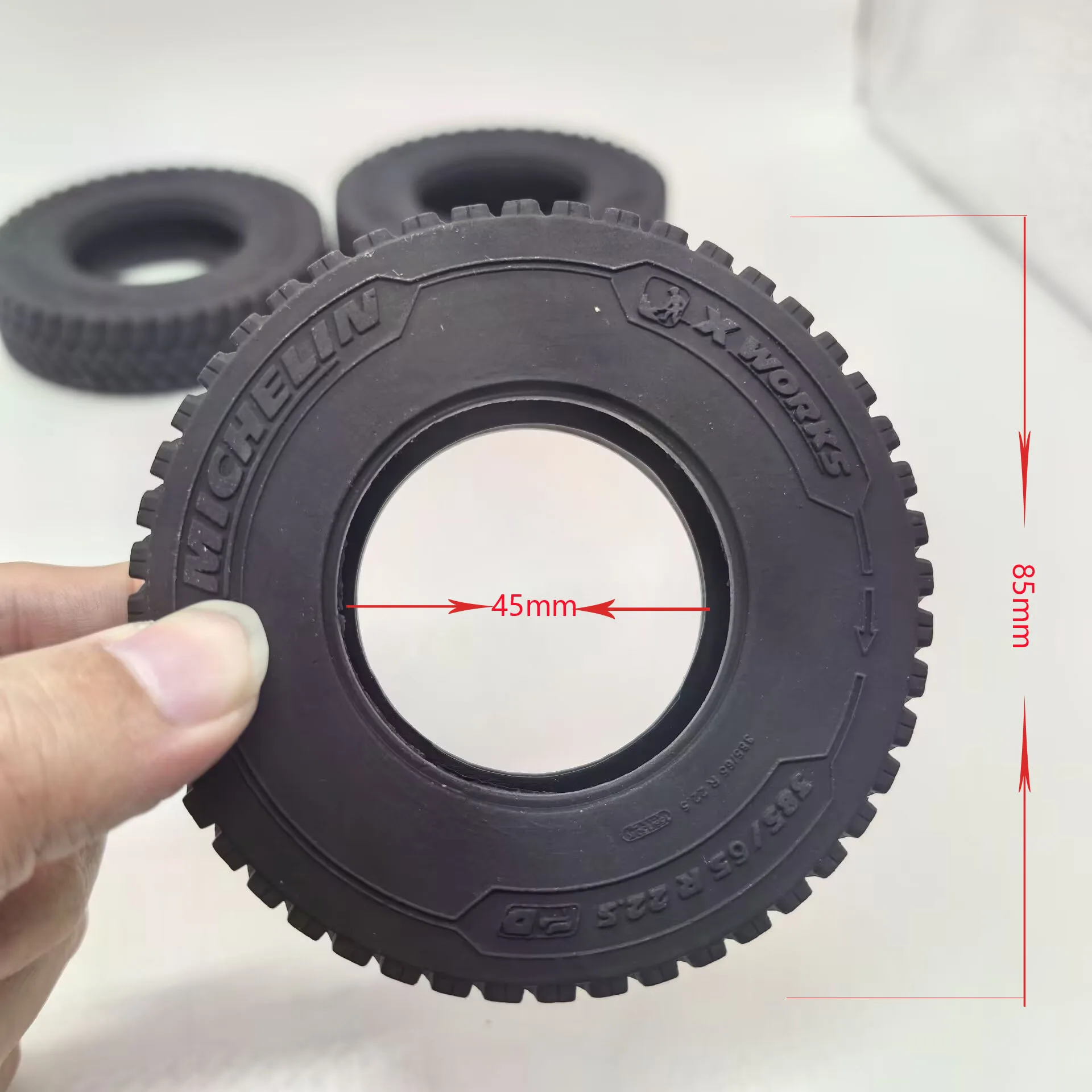 

Rubber Tyre 85MM 1 Pair Wide Tire Narrow Tyre Simulation 1/14 For Tamiya RC For Iveco Romote Control Dump Truck Tipper Toy Parts