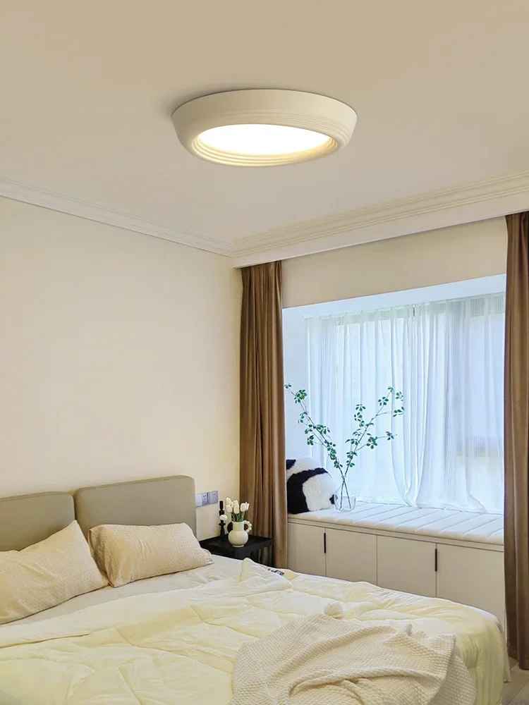 

Resin cream ceiling lamp master bedroom lamps modern minimalist full-spectrum eye protection children's room lamp bedroom lights