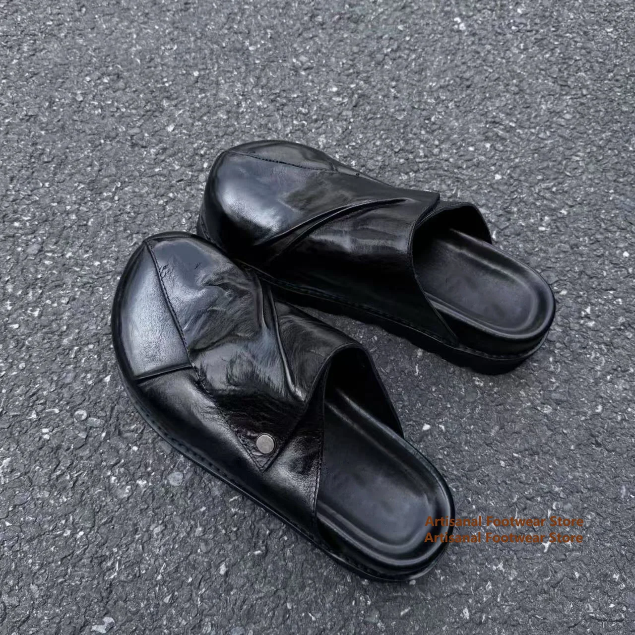 Black Soft Leather Slip On Mules Round Toe Flat Slide Slippers Crinkle Leather Mules Platform Slide Slippers Men's Shoes