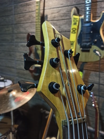 Quality 2xLeft 3xRight Sealed Bass Tuners Tuning Keys Pegs 5 String Bass Machine Heads 2 Color