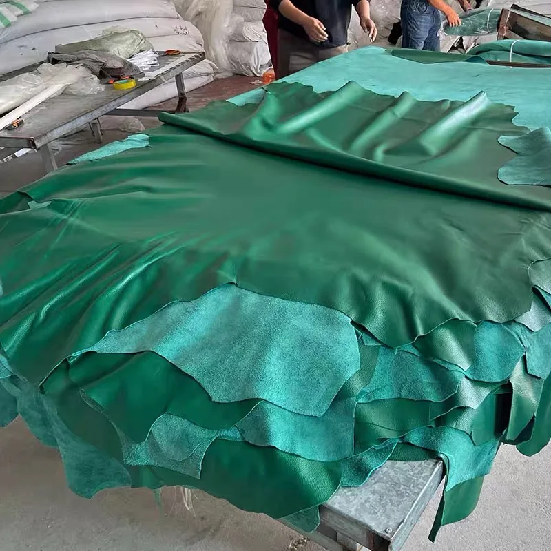 Whole piece of green leather, cut into sofa seats, genuine leather mouse pad, leather fabric, first-layer cowhide, thickened lea
