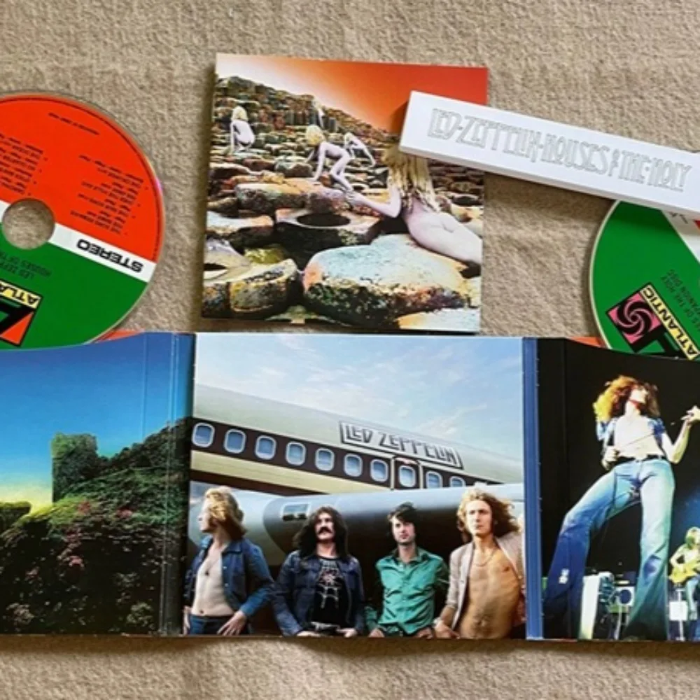 Led Zeppelin Houses of The Holy 2CD - Legendary Hard Rock Masterpiece - Iconic Riffs & Epic Solos for Rock Fans & Collectors