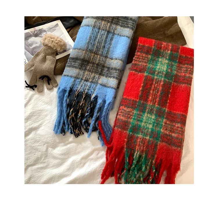 Blue Korean Plaid Tassel Scarf For Women Winter Fashion 2024 New Thickened Neck Scarf