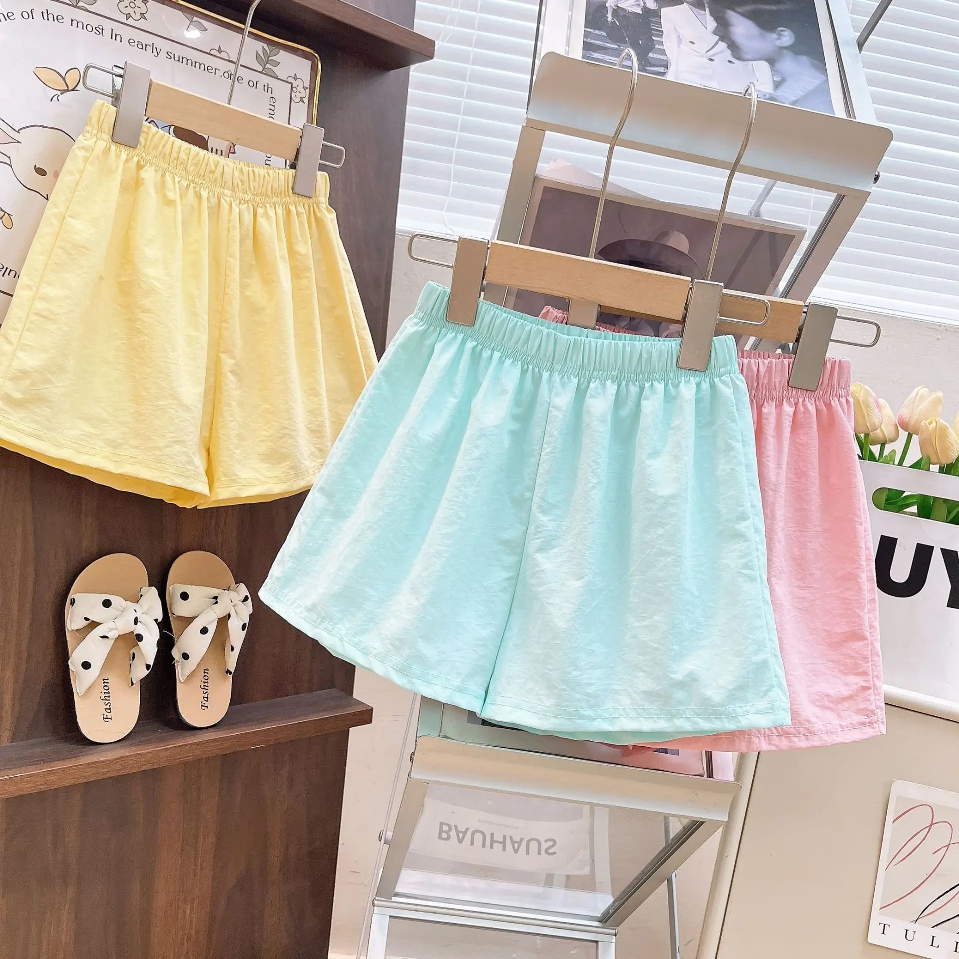 

2026 Summer New Children Loose Shorts Cotton Girls Thin Casual Shorts Kids Simple Breathable Five Point Pants Toddler Clothes