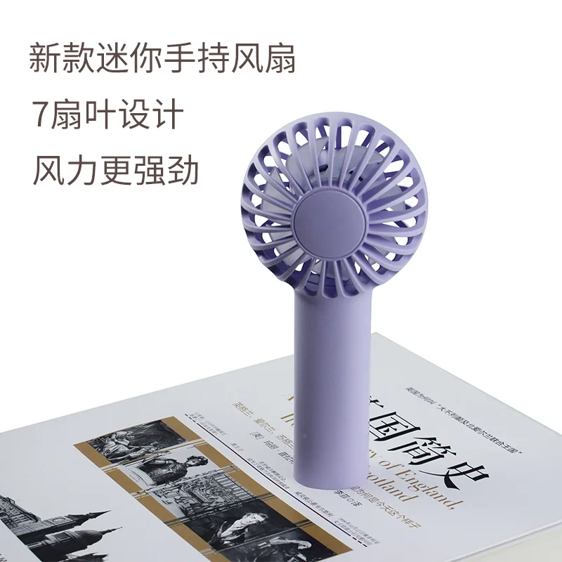 

Ручной маленький вентилятор ярких цветов, модель для зарядки, летний долговечный ручной вентилятор с мощностью ветра, портативный мини-вентилятор в подарок