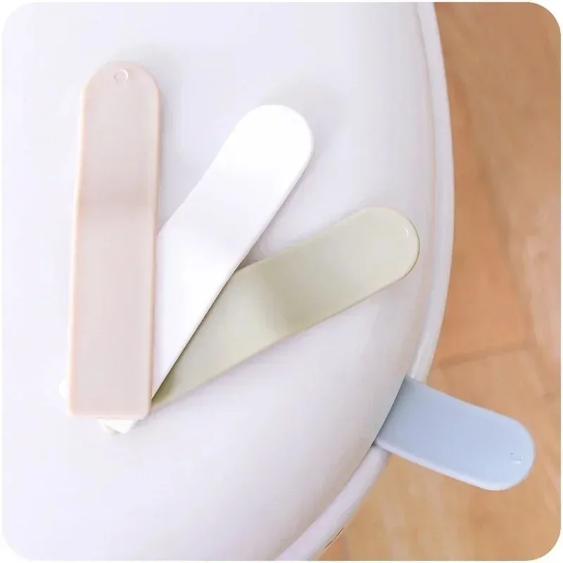 2PCS Toilet Seat Cover Sticking Lifter Handle Avoid Touching Hygienic Clean Lifting Sticker Tool Bathroom Supply