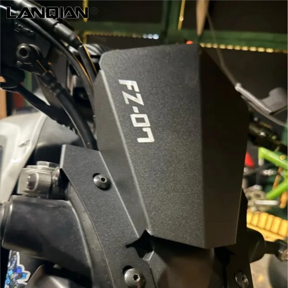 

MT07 FZ07 For Yamaha MT-07 MT 07 FZ-07 FZ 07 2014 2015 2016 2017 Motorcycle Accessories Front Windscreen Guard Wind Deflector