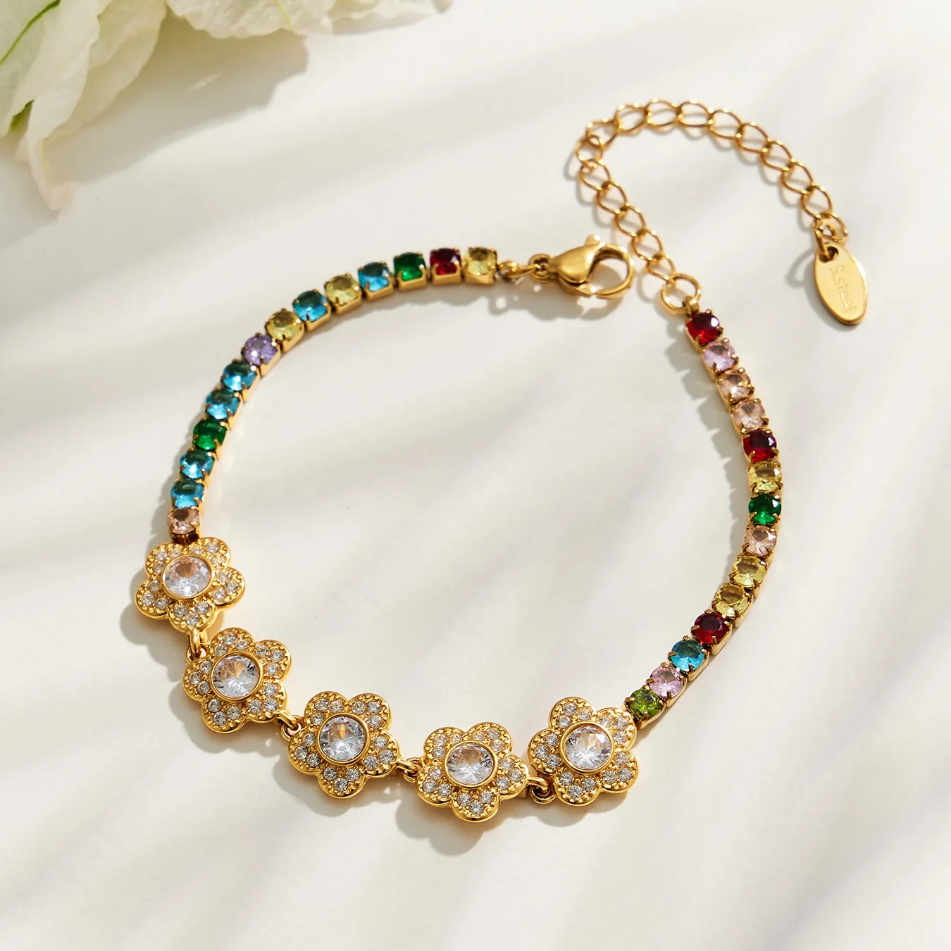Voller Farbiger CZ-Armreif Tennis-Armbänder Zirkon-Blumen-Armband 18k Vergoldete Edelstahl-Kettenarmbänder für Damen – Detail 11