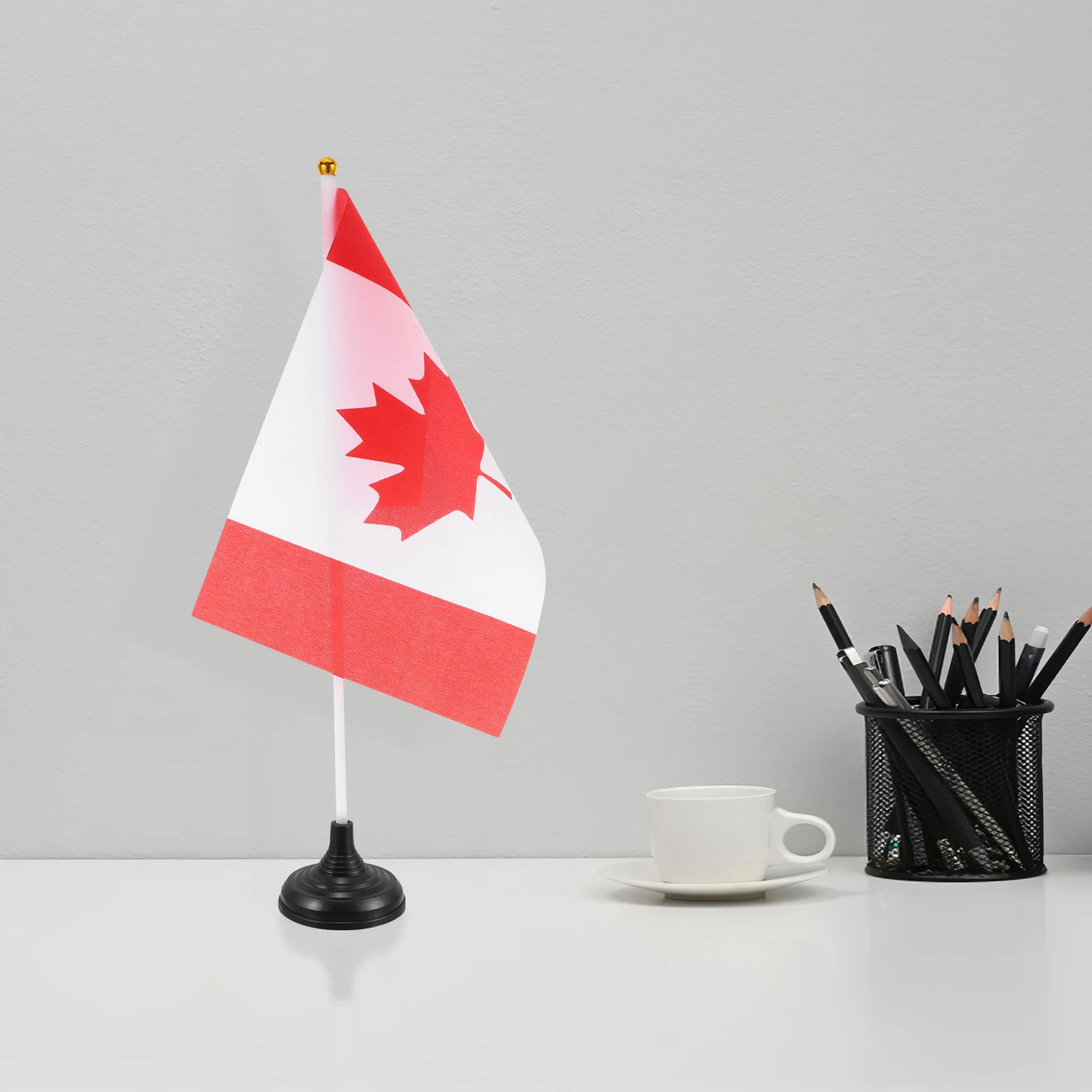 

10pcs Round Black Base Mini Flag Holder For Desk Table Stand Stable Support Office Desktop Decorations Plastic Flag Pole Stick