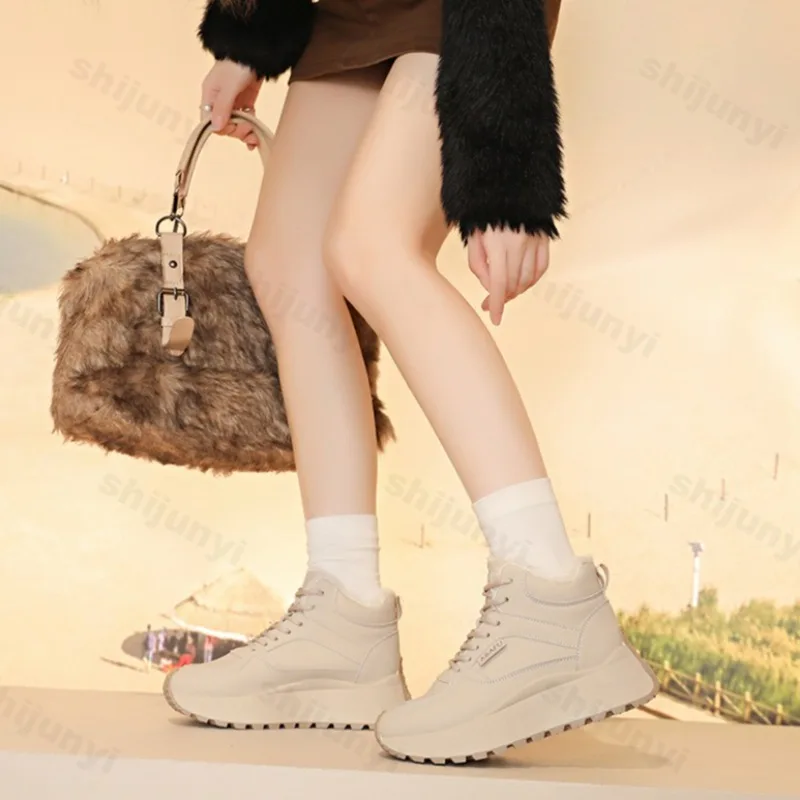 Women's Vintage Warm Velvet High Top Snow Boots 2025 Winter New Fashion Versatile Plush Comfortable Non Slip Chunky Cotton Boots view 5