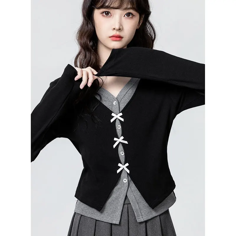 Two-piece Splicing V-neck Long-sleeved T-shirt Early Autumn Slim-fitting and Thin Skirt Two-piece Set