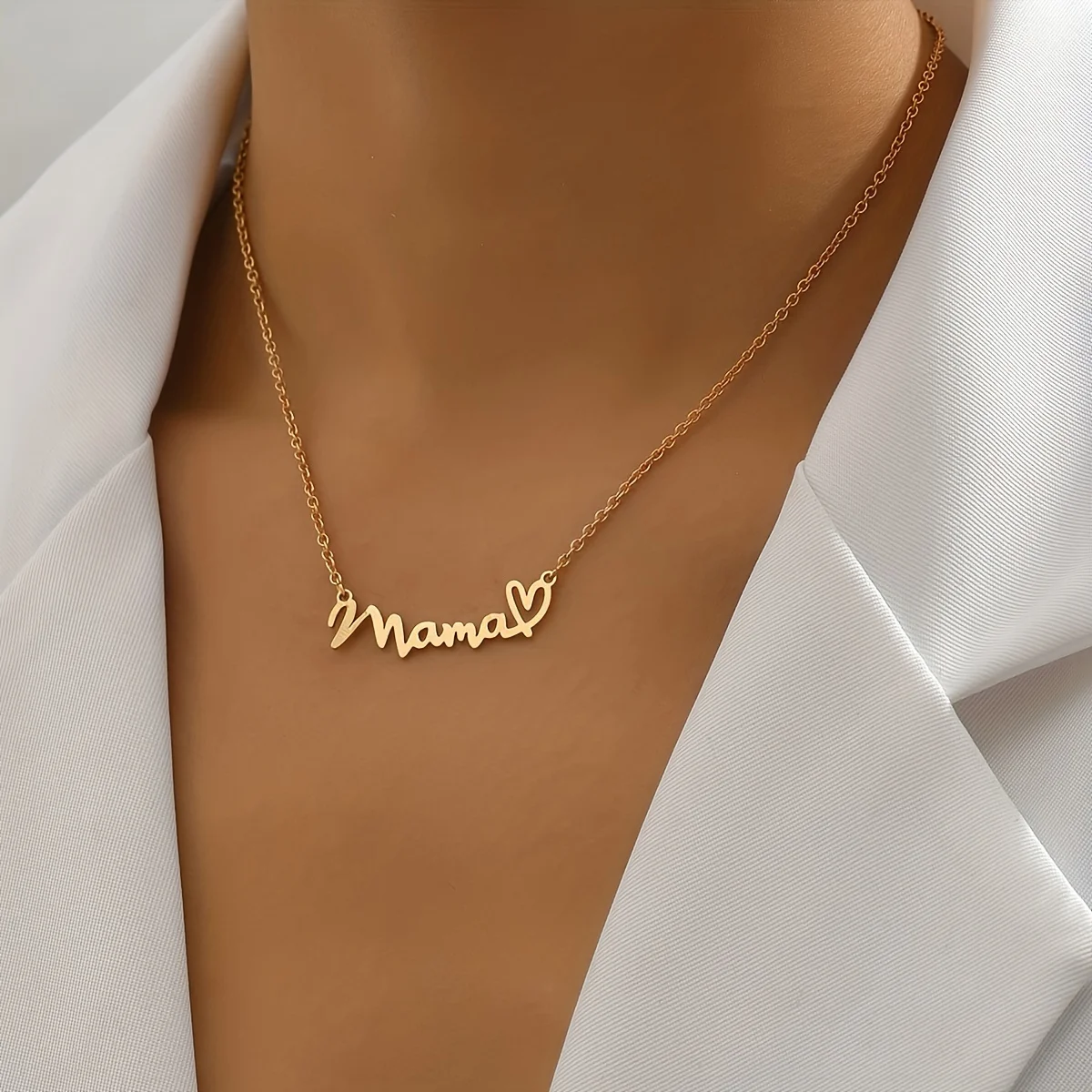 Golden MAMA Love Necklace Mother's Day Jewelry Gift Alloy Neck Decoration Ornament