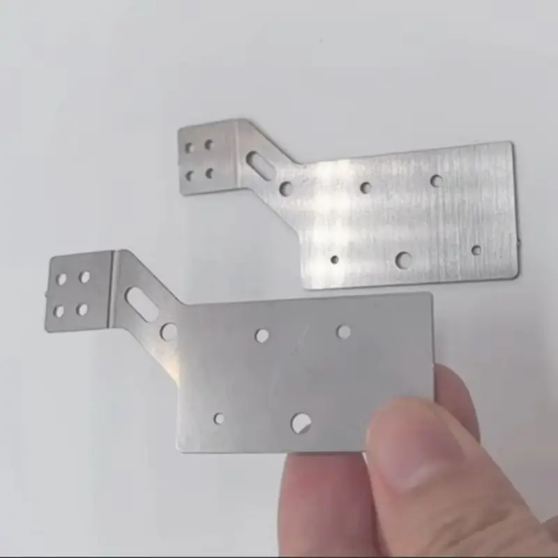 

Lesu Model Taillight Bracket For 1/14 Tractor Heavy Engineering Vehicle Model Tail Beam And ZK-K006 Modified Tamiya Accessories