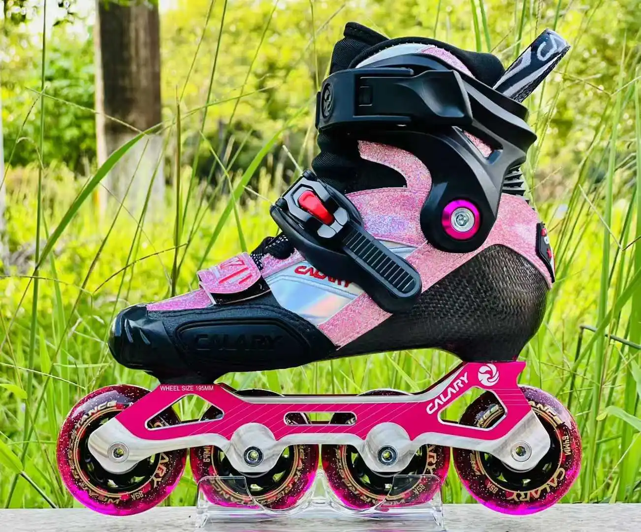 Sepatu Roda Inline Sepatu Roda Anak yang Dapat Disesuaikan Sepatu Roda Serat Karbon Sepatu Roda Anak Sepatu Seluncur Slalom Patines Ukuran EUR 28-37