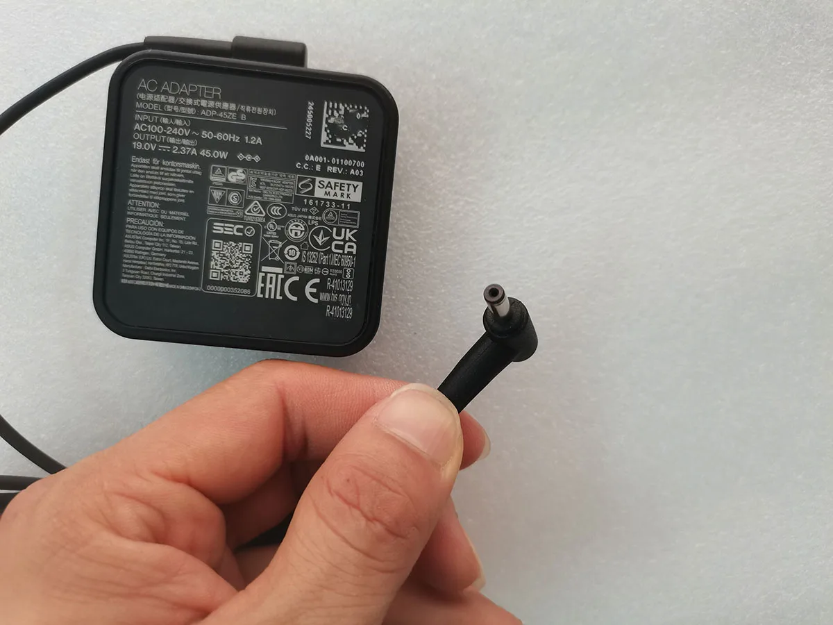 OEM 2.37A 19V ADP-45ZE B 4.0มม. สำหรับ Asus 45W A416J โน้ตบุ๊คซีรีส์เดิม puryuan Rev: อะแดปเตอร์ AC A03