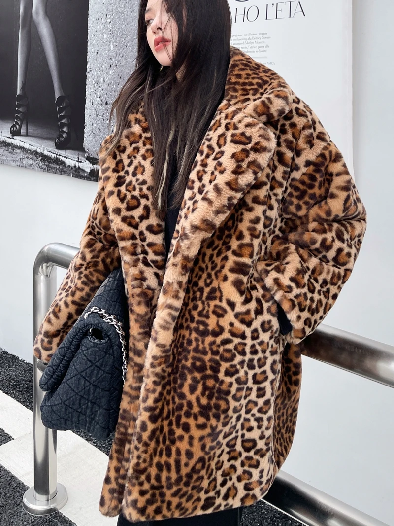 Lady Personalized Leopard Print Faux Fur Coat Female Lapel Jacket Streetwear Women\'s Winter Coats Promotion