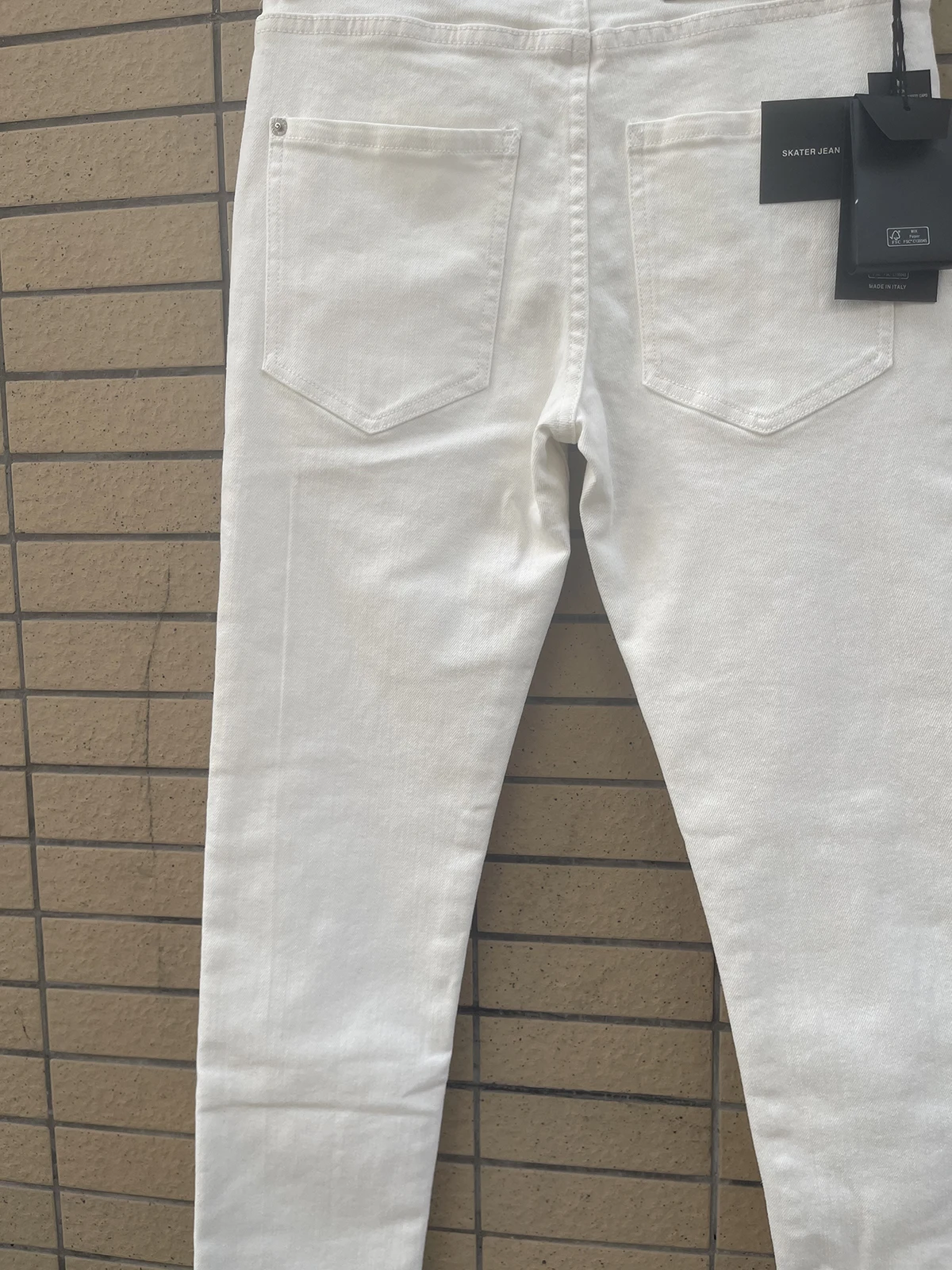 2024 Spring/Summer New D2 Jeans Men's Water Washed Worn Hole Patch Slim Fit Versatile Trendy Brand Small Feet Blue