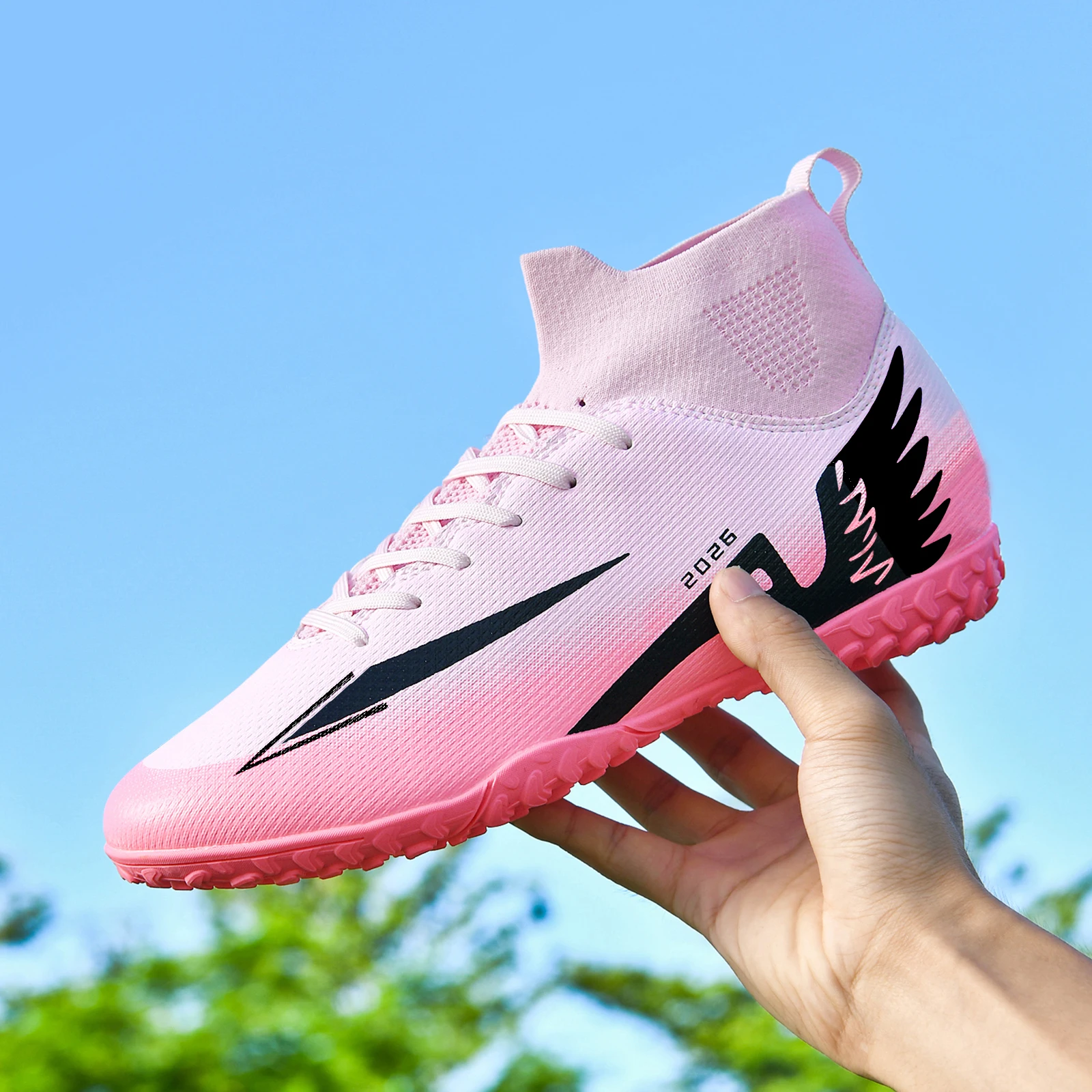 

New TF/FG High Quality Professional Fast Grass Soccer Shoes Ultralight Training Studded Football Boots Mens Football Field Boots