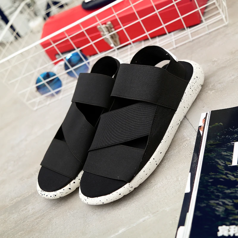 New Arrival Summer Men Sandals High Quality Outdoor Non-slip Breathable Roman Men Casual Shoes Fashion Beach Sandals 7 Colors