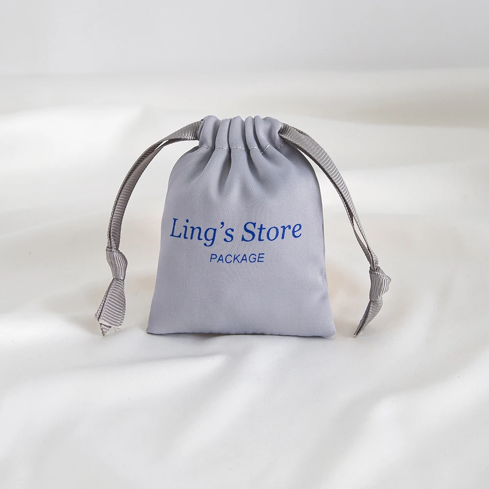 100pcs Grey Silk Satin Cosmetic Organizer Ring Jewelry Drawstring Gift Bag Wedding Candy Cute Packaging Pouches Can Custom Logo
