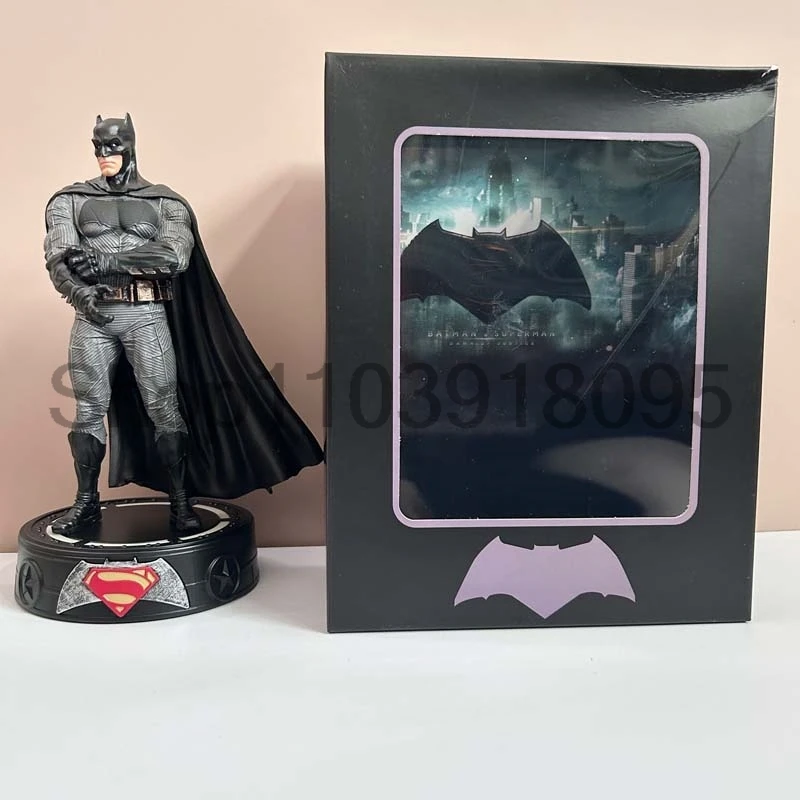 LED Justice League Batman Wonder Women Superman Figure Model Toy Superheroes Figure Action Figure Model Toy Bookshelf Decoration