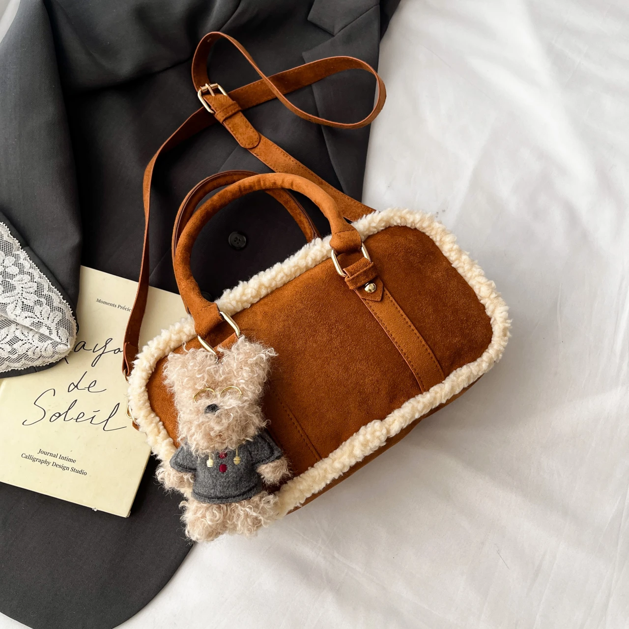 فو الفراء الديكور المرأة حقيبة يد الشتاء حقيبة كتف مربعة صغيرة ملحق الكرتون أفخم دمية حقيبة كروسبودي مع مقبض قصير