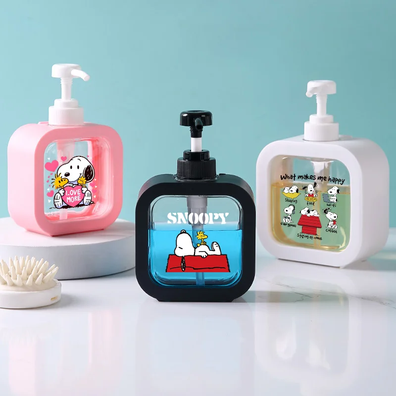 

Snoopys Soap Dispenser Liquid Hand Pump Kawaii Anime Cartoon Refillable Shampoo Bottle Plastic Portable Hand Soap Dispenser Gift