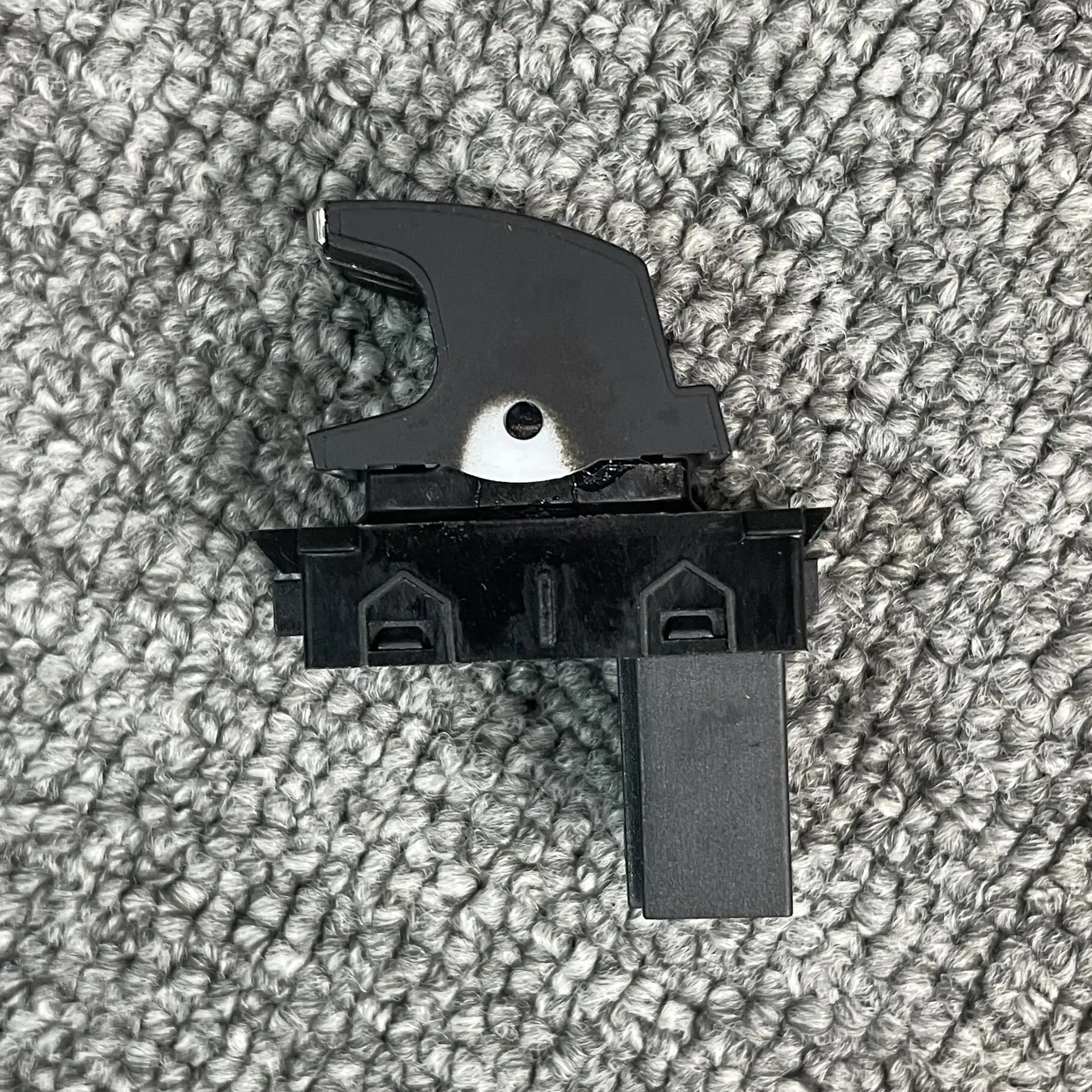 For Golf MK7 MK7.5 Passat B8 Tiguan Touran 5GG959855A  5G0959855/855G Car Window regulator switch (chrome edge)  control switch