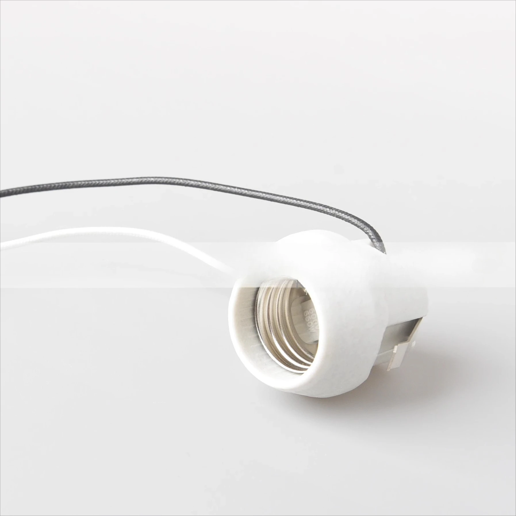 

Шкаф-витрина с теплоизоляцией дисплея S09-052 Керамический патрон для лампы с защелкой S09-007