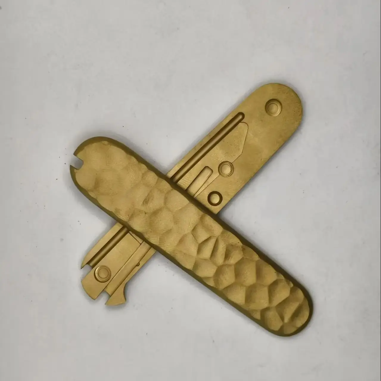 

1 Pair Brass Hand Scales with Ball Point Pen Slot for 91mm Victorinox Swiss Army