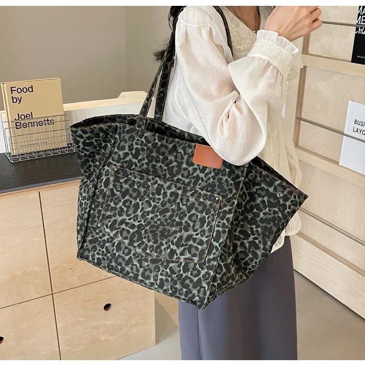 Big Capacity Handbag for School Work Shopping Leopard Print Canvas Tote Bag Women 2025 Fashion Original Design Commuter Bag