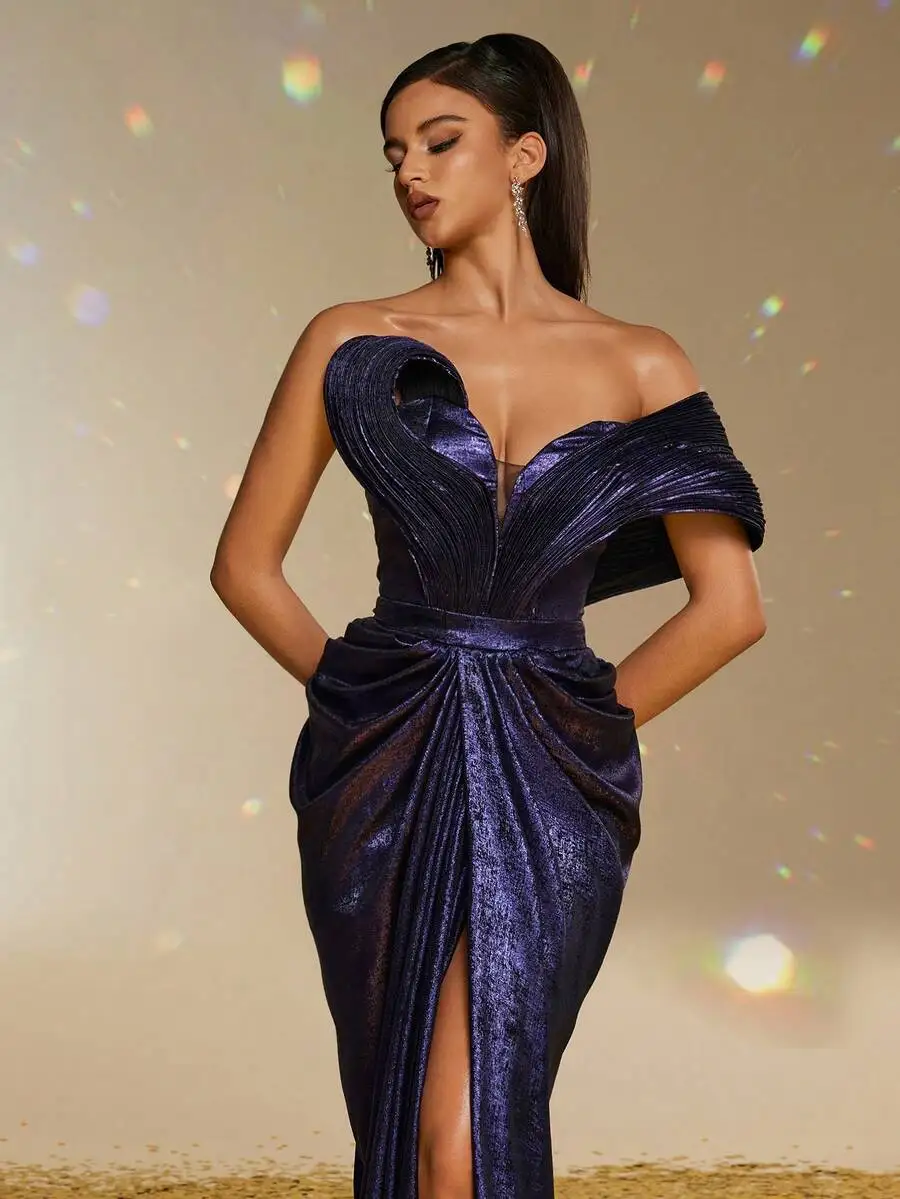 

Metallic Off-Shoulder High Slit Long Sheath Evening Gown for Formal Events