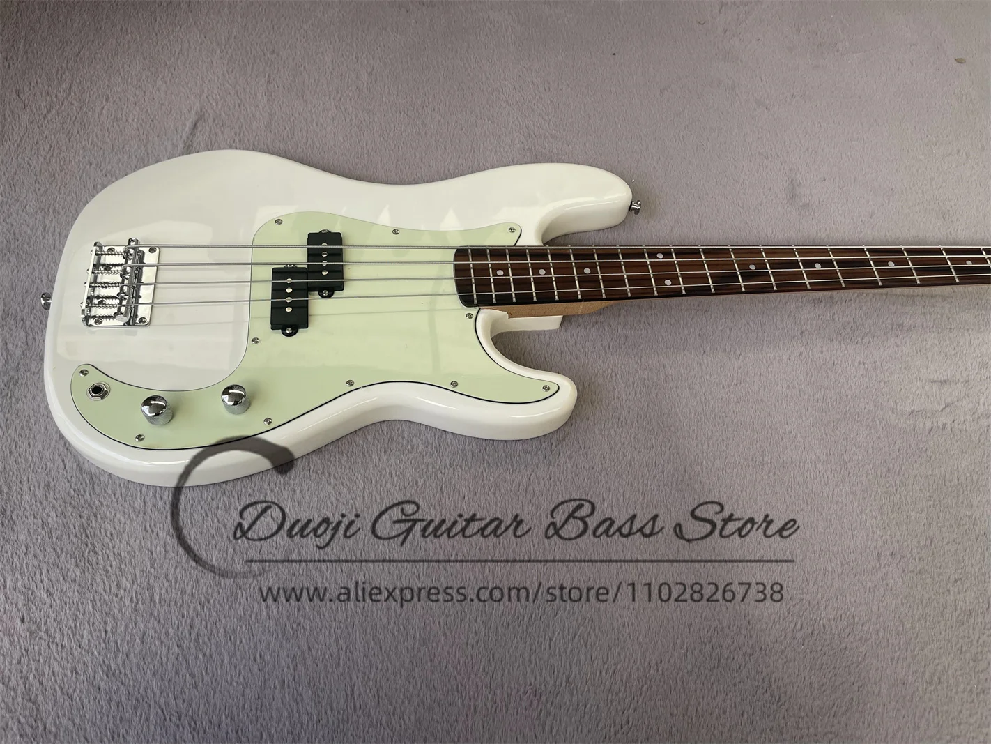 4 String Bass Guitar Cream White Body Maple Neck Rose Wood Fingerboard Milk Green Guard Fixed Bridge