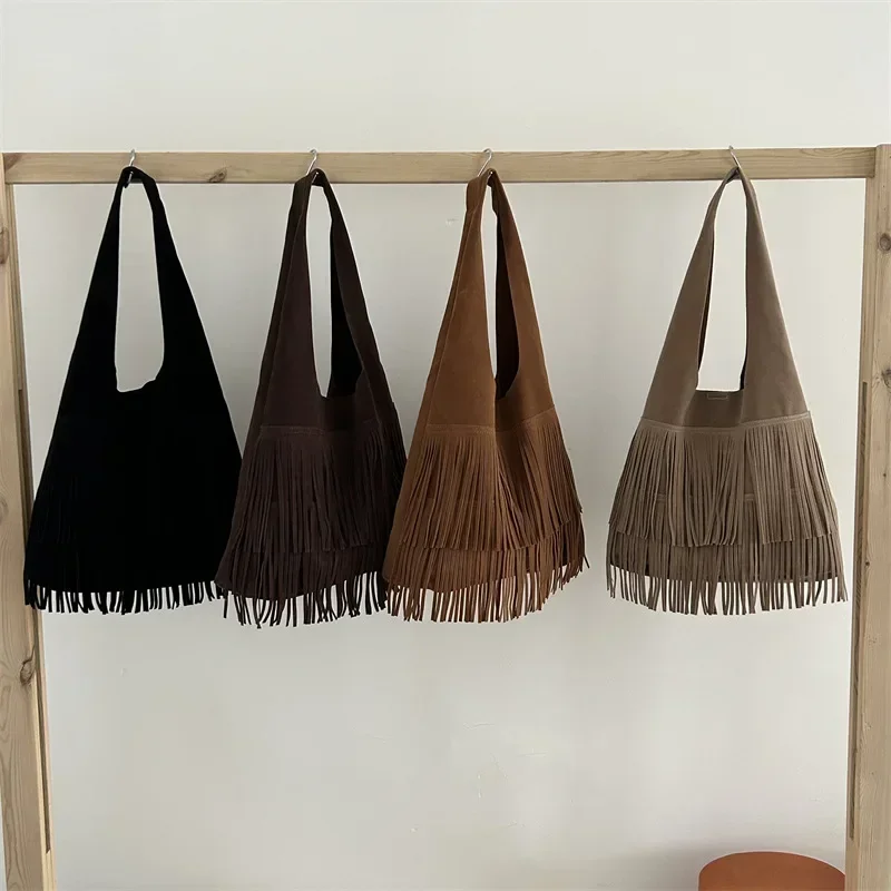 Vintage Faux Suede Tote Handbag for Women's Large Capacity Fashion Shoulder Bags With Tassel Solid Fringe Commuting Underarm Bag