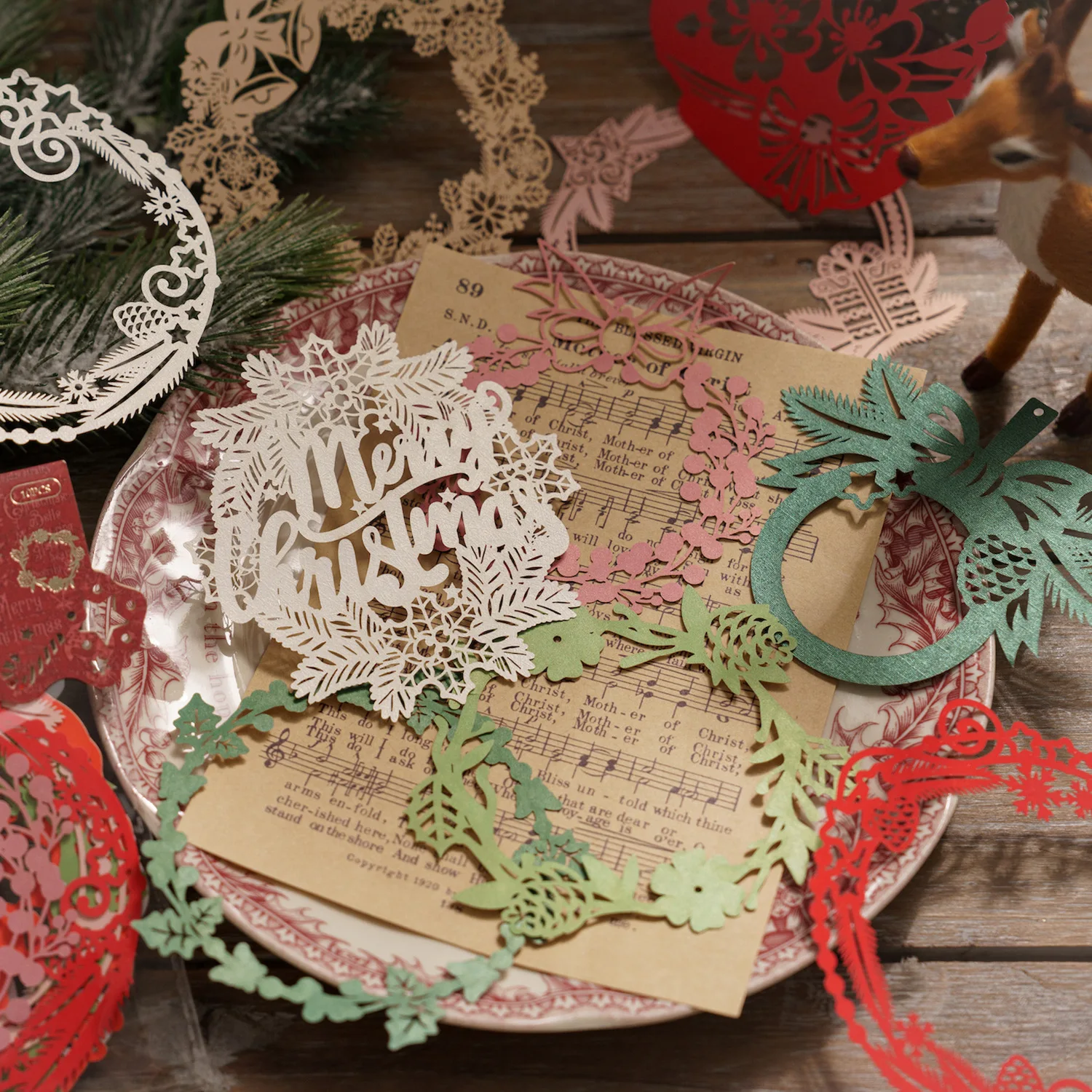 10pcs/Pack Christmas Carol Series Lace Paper Vintage Hollow out Festival Packing Decorative Gift Non-Adhesive Material Paper